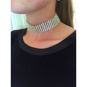 Choke Necklace 💎